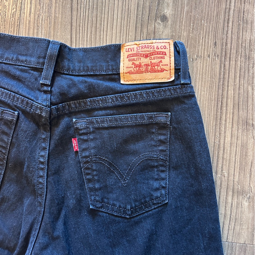 Levi’s 515 navy bootcut jeans